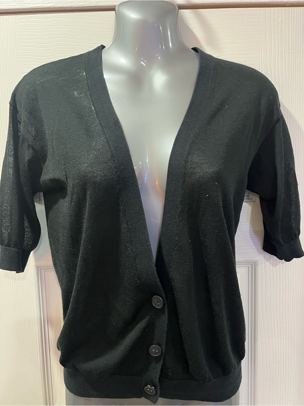 GAP Black Short-Sleeve V-Neck Button Cardigan